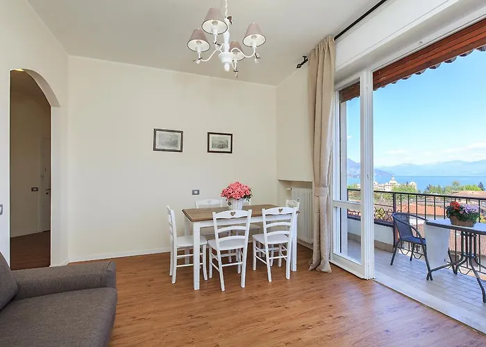 Costa Azzurra By Impero House Appartement Stresa